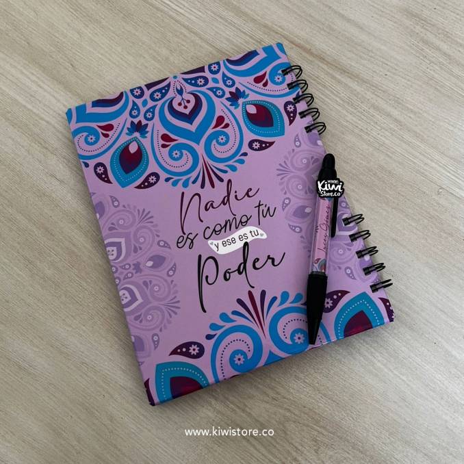 Cuaderno Mándalas Lila con...